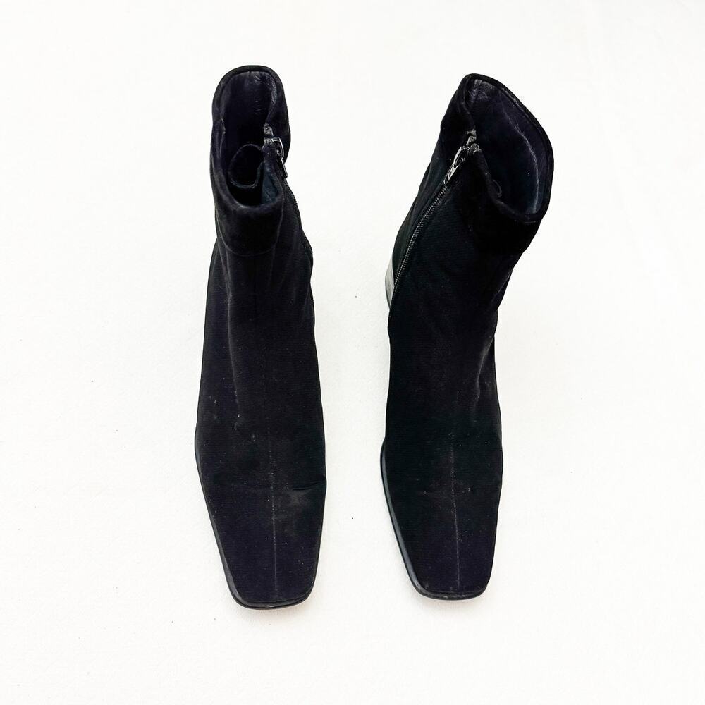 Stuart Weitzman VTG Black GoreTex Nylon/Suede Trim Low Heel Square Boot Size 8